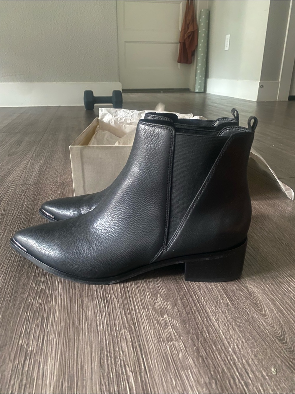 Marc Fisher Black Leather Ankle Boots - Picture 3 of 7